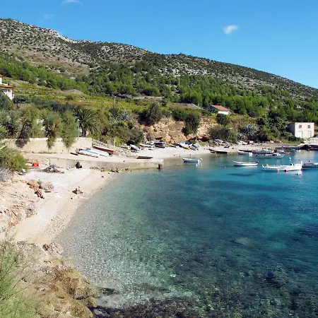 Apartment Buda-3 By Interhome