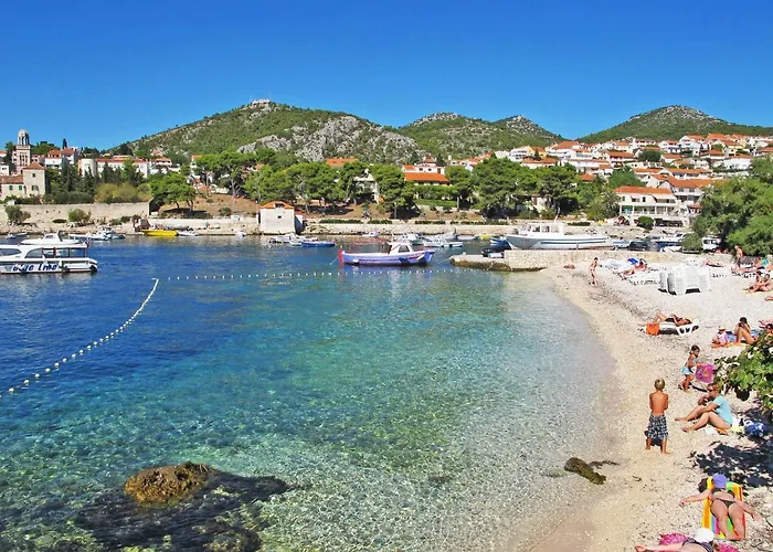 Buda-3 By Interhome Apartmán